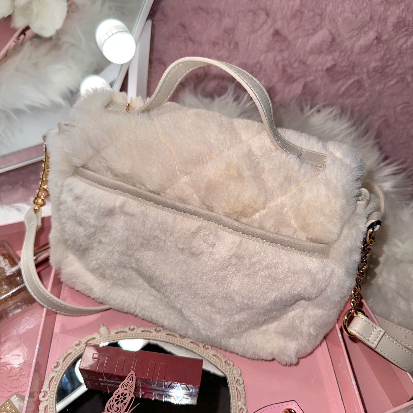 Juicy couture fluffy bag