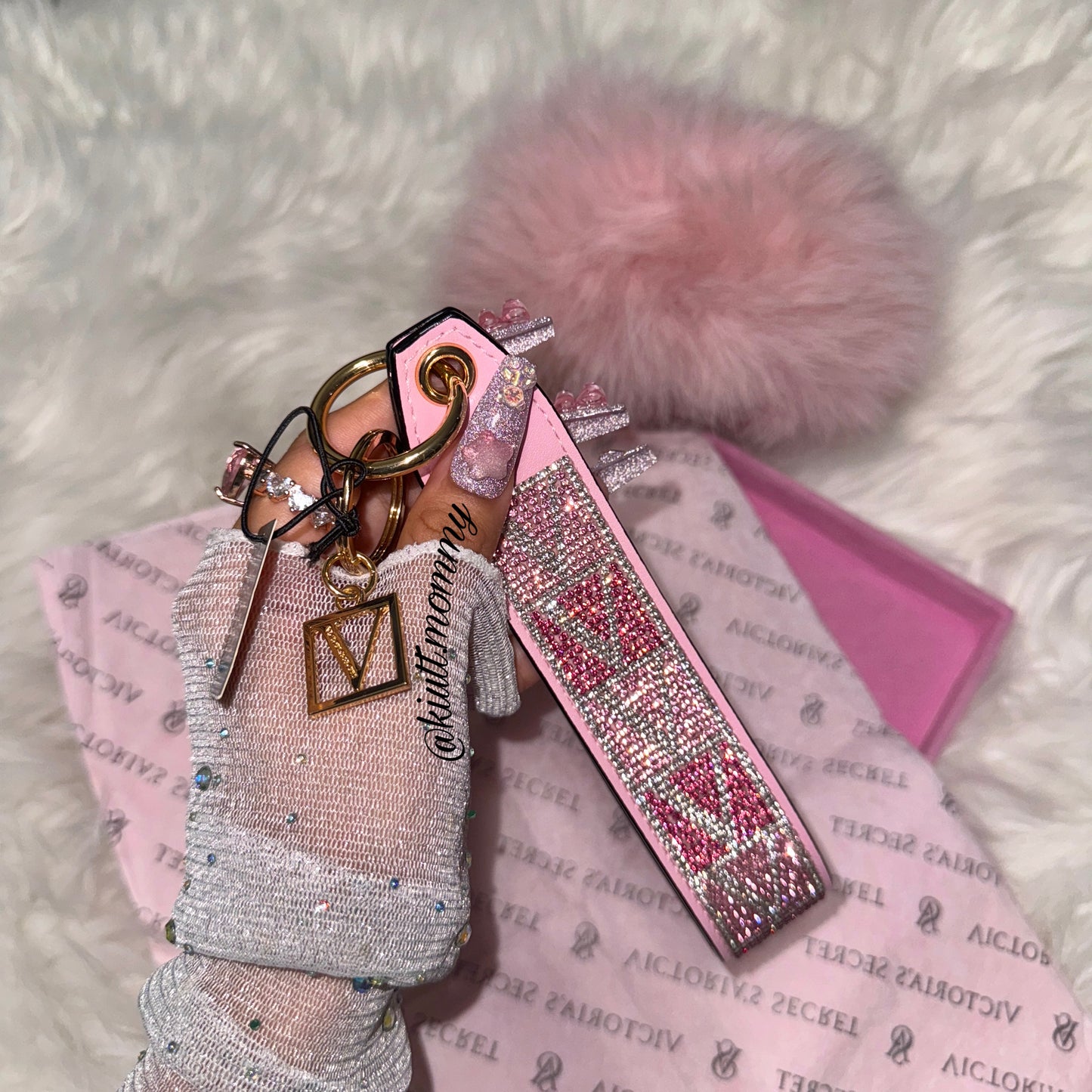 Victoria’s Secret key charm Pink