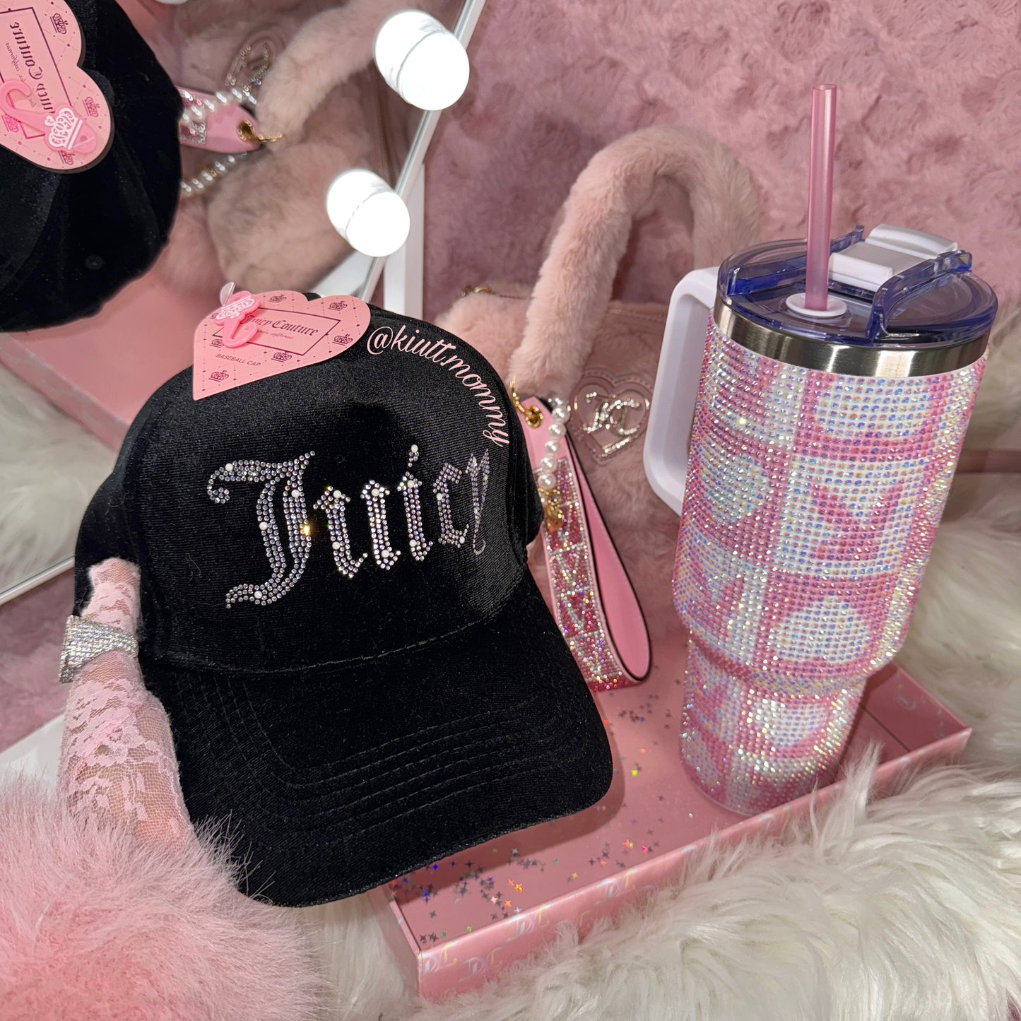 Juicy couture caps💞